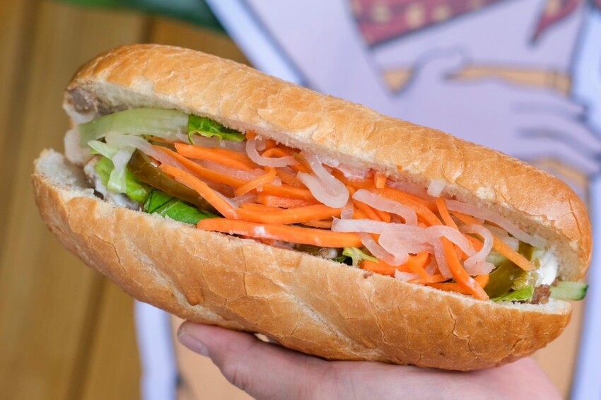 LE BANHMI 樂粄米 龍潭店｜大份量超爆餡越法三明治，復古創新打造每一口新滋味! - 肉依小姐吃什麼