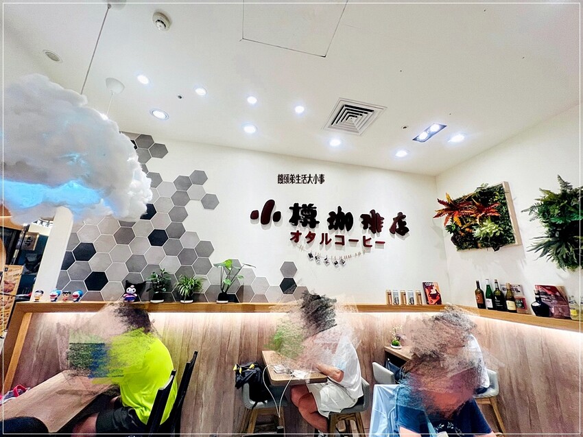 /tmp/phpeGzC5Q /tmp/phpeGzC5Q