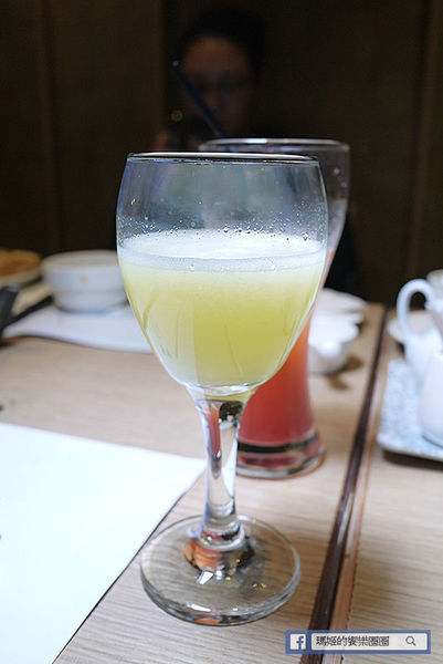 台北車站日本料理吃到飽【欣葉日本料理館前店】夏季新菜色推出!多道清爽沁脾美食登場〡當月壽星開運御守扭蛋同樂