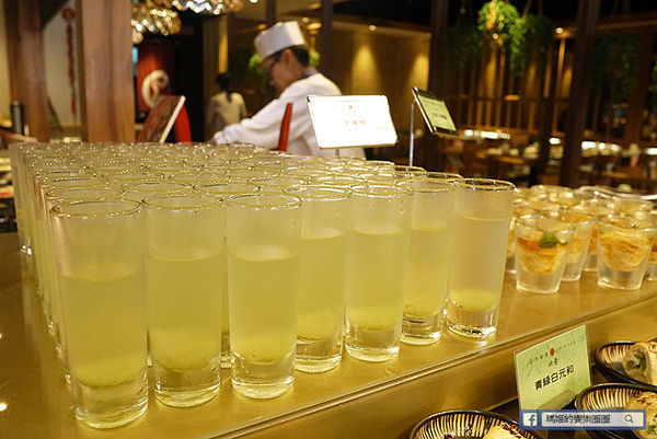 台北車站日本料理吃到飽【欣葉日本料理館前店】夏季新菜色推出!多道清爽沁脾美食登場〡當月壽星開運御守扭蛋同樂