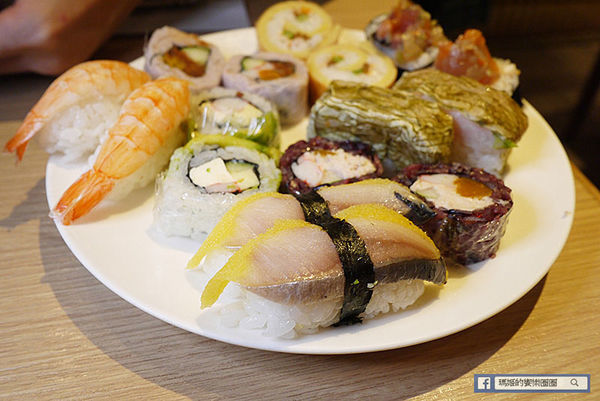 台北車站日本料理吃到飽【欣葉日本料理館前店】夏季新菜色推出!多道清爽沁脾美食登場〡當月壽星開運御守扭蛋同樂