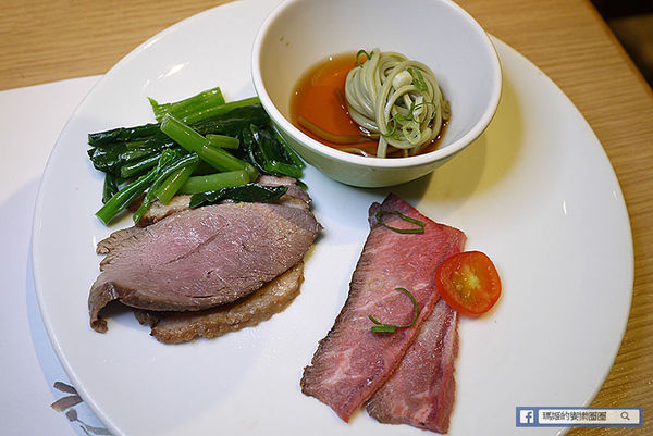 台北車站日本料理吃到飽【欣葉日本料理館前店】夏季新菜色推出!多道清爽沁脾美食登場〡當月壽星開運御守扭蛋同樂