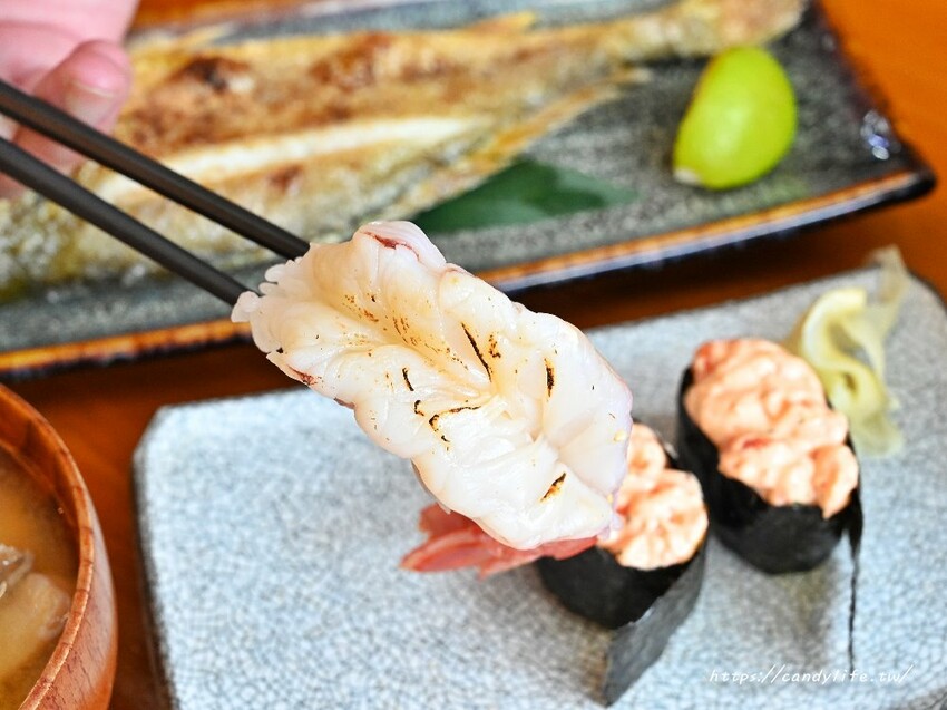 首壽司|台中太平CP值最高日式料理推薦,地點超隱密,無菜單料理只要880元 - 糖糖's 享食生活