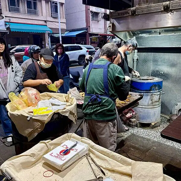胡椒餅、鹹酥餅雙重誘惑,宜蘭下午茶不能錯過的選擇! 胡椒餅、鹹酥餅雙重誘惑,宜蘭下午茶不能錯過的選擇!