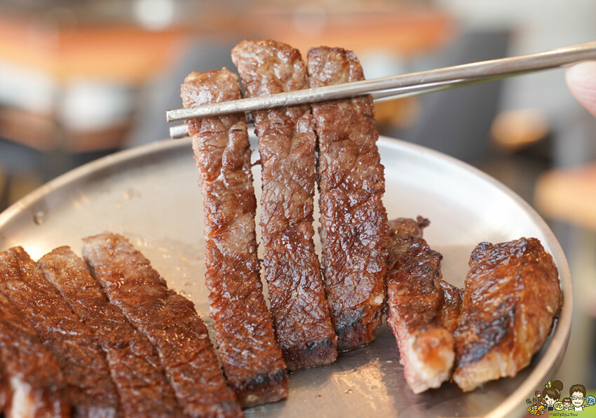 南下最美韓式鰻鰻烤，享受釜山般百萬海景享用炭火直烤鰻魚.韓式燒肉 X 直火碳烤鰻魚 - 跟著尼力吃喝玩樂＆親子生活