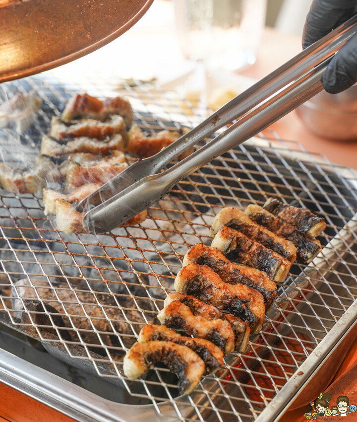 南下最美韓式鰻鰻烤，享受釜山般百萬海景享用炭火直烤鰻魚.韓式燒肉 X 直火碳烤鰻魚 - 跟著尼力吃喝玩樂＆親子生活