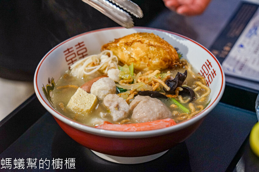 見一麵 | 台中南區七種湯頭鍋燒麵，意麵彈牙湯鮮甜、炸蛋美味！ - 螞蟻幫的櫥櫃