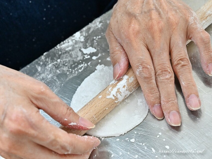 成功水晶餃｜不必跑嘉義，台中也吃得到爆紅水晶餃，沒預訂吃不到！ - 糖糖's 享食生活
