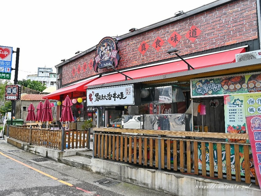 圍爐復刻食鍋太平店｜人氣古早味石頭火鍋進軍台中太平，主打超大阿嬤古早味炒鍋，營業至凌晨兩點 - 糖糖's 享食生活