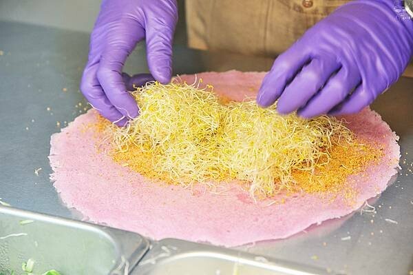 彰化輕食推薦，員濃豆漿 苜蓿芽卷，健康早餐的選擇，非基改黃豆