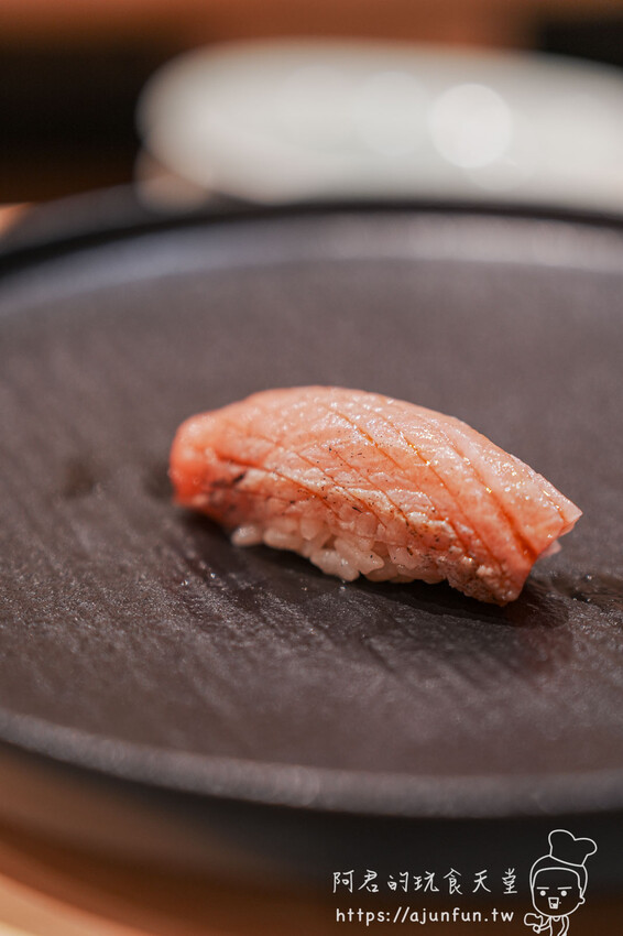 【台中北屯】鮨初割烹：高級日料推薦、無菜單料理天花板 – 阿君的玩食天堂