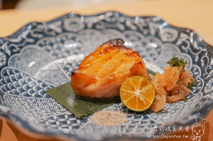 【台中北屯】鮨初割烹：高級日料推薦、無菜單料理天花板 – 阿君的玩食天堂