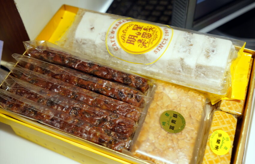 【台北美食】明星咖啡館.文學氛圍+復古懷舊的俄式咖啡廳!