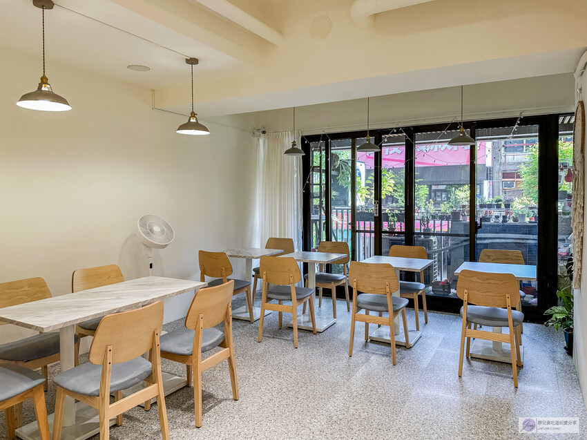 桃園LT Pâtisserie甜點專門店,日本藍帶師傅每日限量法式甜點!當季水果創意新品,提前預訂不撲空。