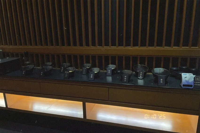 台南中西區 牧鍋頂級熟成牛鍋物! 帝王級牛肉盛宴 台南中西區 牧鍋頂級熟成牛鍋物! 帝王級牛肉盛宴