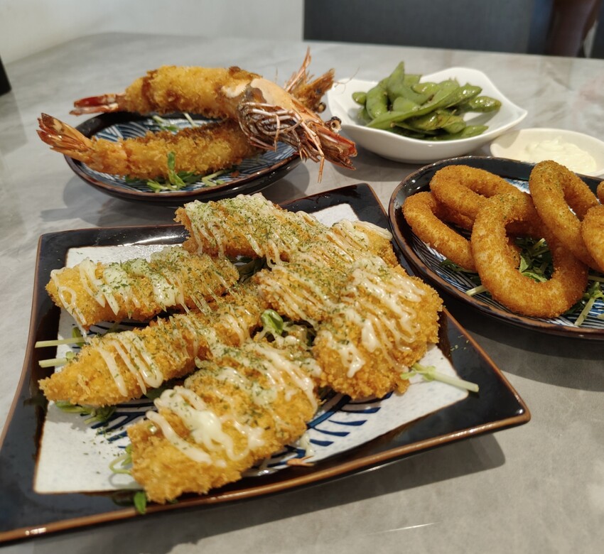 苗栗炸物丼飯必吃推薦|後龍極丼飯館在地人默默吃爆