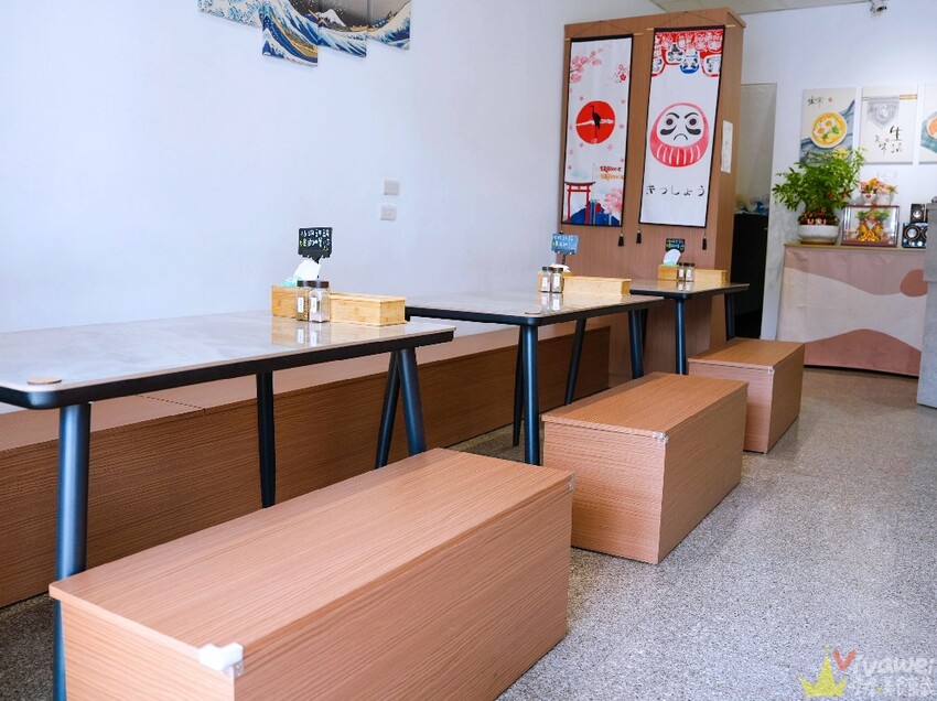 【極丼飯館】環境溫馨舒適~餐點好吃的日式家常料理~內用有泰式奶茶&紅茶飲料免費暢飲!