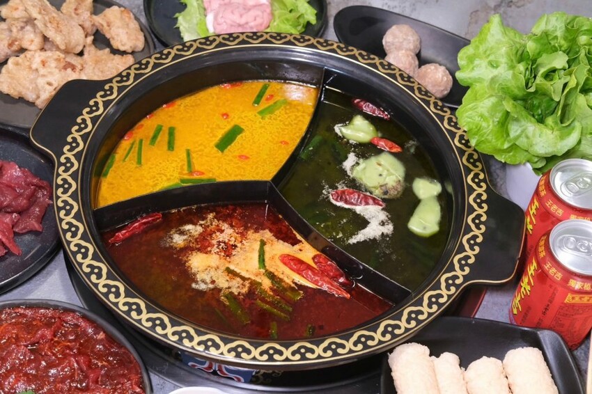 蜀都串串火鍋｜斗六第一家道地麻辣串串鍋，每串十元銅板價還不拿到爆! - 肉依小姐吃什麼