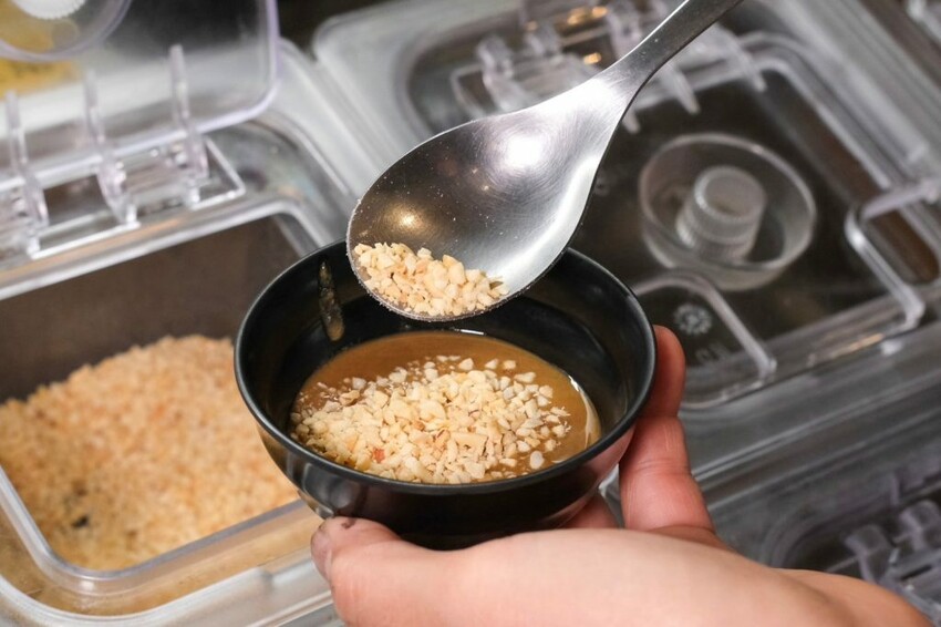 蜀都串串火鍋｜斗六第一家道地麻辣串串鍋，每串十元銅板價還不拿到爆! - 肉依小姐吃什麼