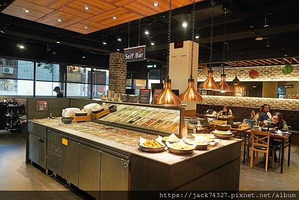 {台中美食}甩鍋雞볶찜韓式炒雞吃到飽-中友店,不分平假日只要 {台中美食}甩鍋雞볶찜韓式炒雞吃到飽-中友店,不分平假日只要