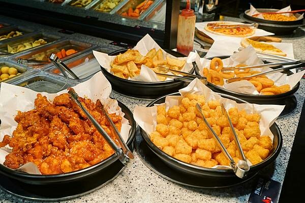 {台中美食}甩鍋雞볶찜韓式炒雞吃到飽-中友店,不分平假日只要 {台中美食}甩鍋雞볶찜韓式炒雞吃到飽-中友店,不分平假日只要