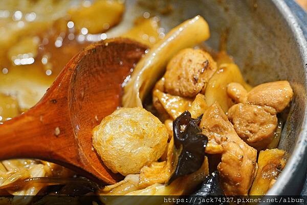 {台中美食}甩鍋雞볶찜韓式炒雞吃到飽-中友店,不分平假日只要 {台中美食}甩鍋雞볶찜韓式炒雞吃到飽-中友店,不分平假日只要