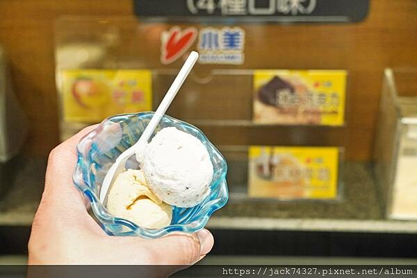 {台中美食}甩鍋雞볶찜韓式炒雞吃到飽-中友店,不分平假日只要 {台中美食}甩鍋雞볶찜韓式炒雞吃到飽-中友店,不分平假日只要