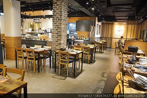 {台中美食}甩鍋雞볶찜韓式炒雞吃到飽-中友店,不分平假日只要 {台中美食}甩鍋雞볶찜韓式炒雞吃到飽-中友店,不分平假日只要