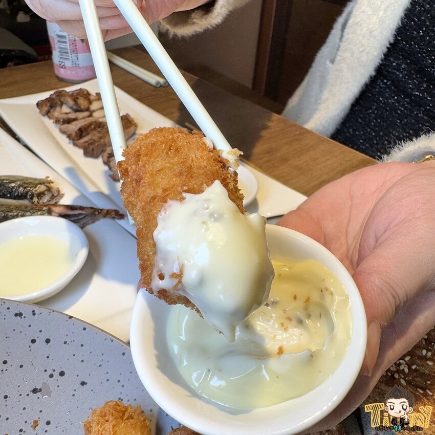 新竹縣竹東鎮新竹竹東LAZY 1983 餐酒館。這家可能是竹東酒類最多的餐酒館！ 串烤全烤不油炸！ (串烤.烤物物菜單營業時間地址電話) - 跟著踢小米吃喝玩樂趣