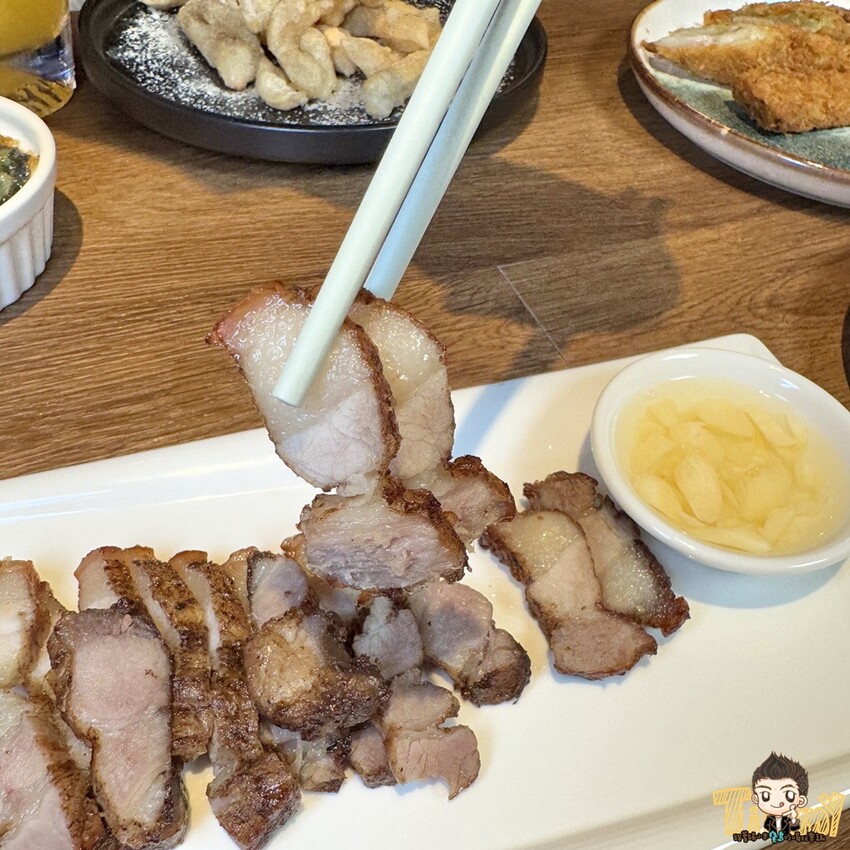 新竹縣竹東鎮新竹竹東LAZY 1983 餐酒館。這家可能是竹東酒類最多的餐酒館！ 串烤全烤不油炸！ (串烤.烤物物菜單營業時間地址電話) - 跟著踢小米吃喝玩樂趣