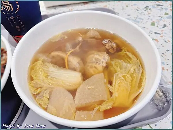 《南港外帶美食推薦》上班族必備健康美味活力餐點/美味湯心拌麵