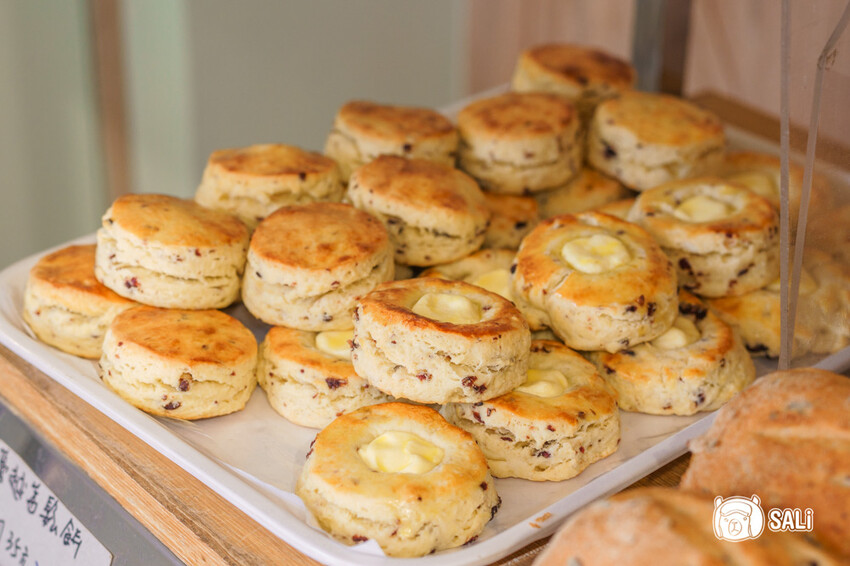 貝克莉烘焙坊｜新品限時買一送一，伴手禮首選，台中大坑必訪 - 莎笠，小日子