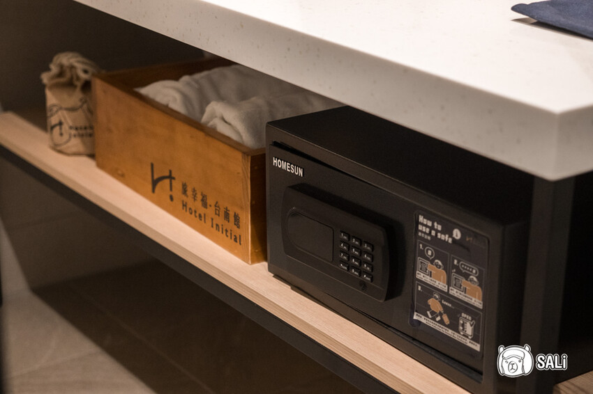 旅幸福台南館|侘寂美學的質感平價旅宿,入住兩千有找 - 莎笠,小日子