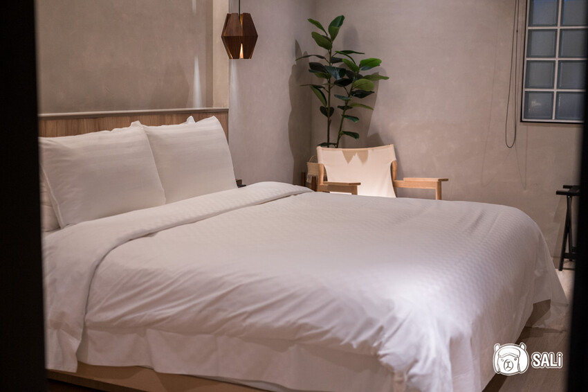 旅幸福台南館|侘寂美學的質感平價旅宿,入住兩千有找 - 莎笠,小日子