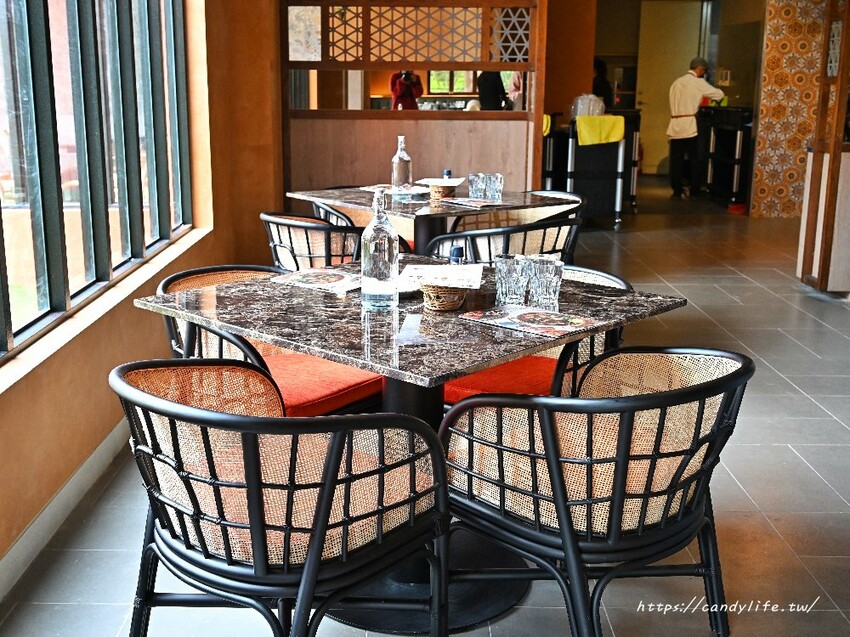 托斯卡尼尼|桃園絕美義大利庭園餐廳進軍台中!超美歐式城堡建築,台中新開幕友善親子餐廳,免費停車 - 糖糖's 享食生活