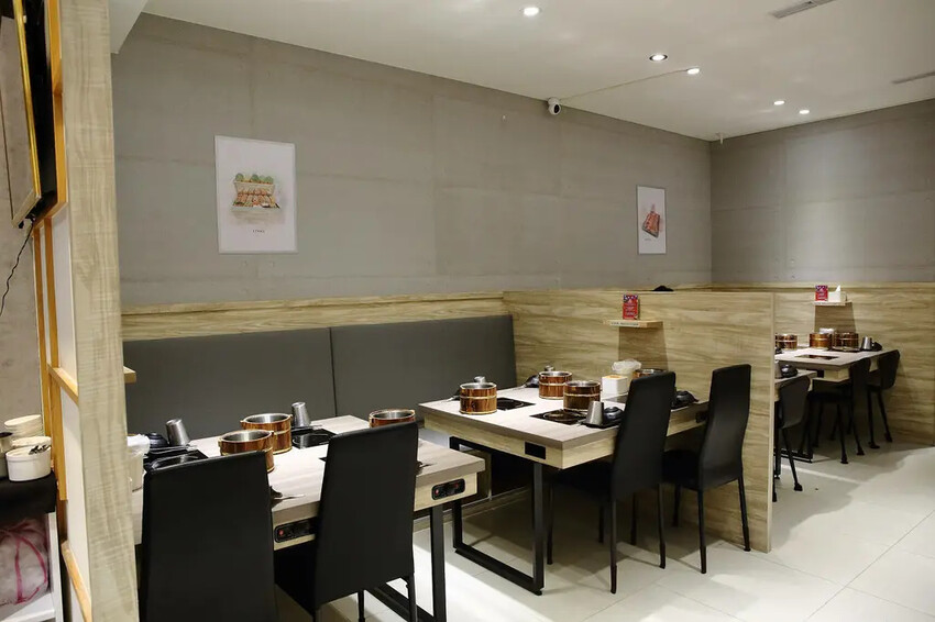 火車讚石頭火鍋，蘆洲超人氣石頭火鍋推薦！只要$389起整櫃蔬