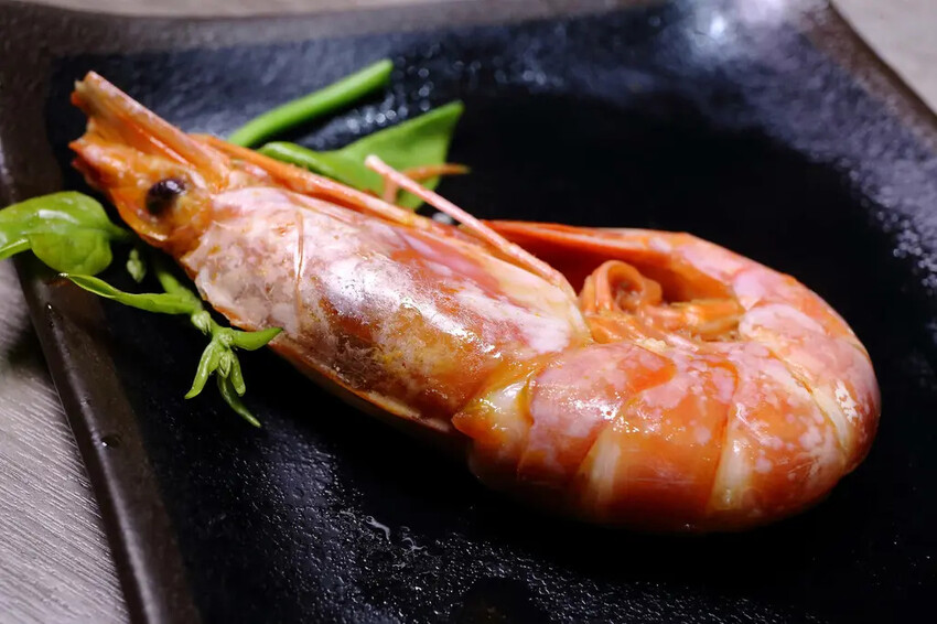 火車讚石頭火鍋，蘆洲超人氣石頭火鍋推薦！只要$389起整櫃蔬