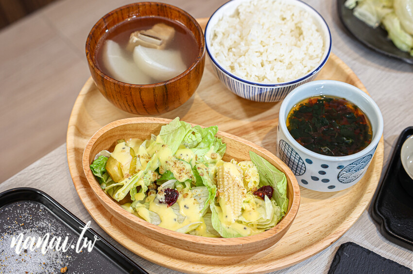 員林新店！超人氣弎食鉄板料理，必點照燒黃金雞腿排