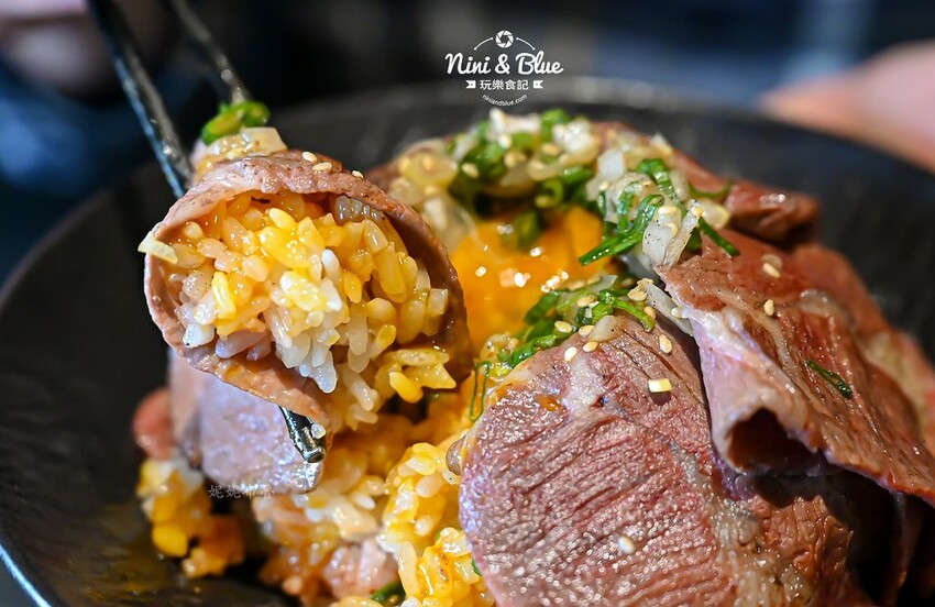 彰化市高CP值好吃燒肉,特別推薦蔥鹽口袋牛舌、30cm幻切牛舌