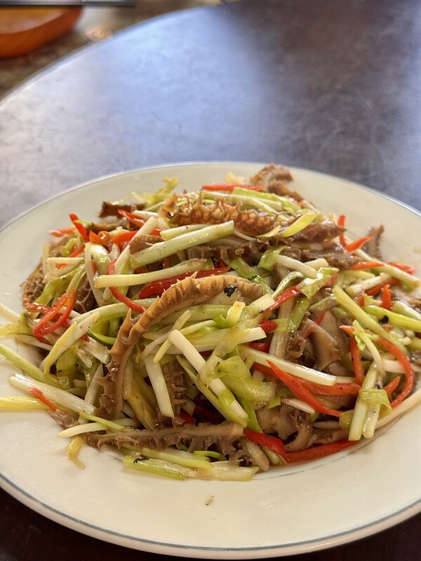 無菜單料理推薦!桃園龍潭「王爸爸私房菜」,眷村風味超道地,北方豪邁和川味細膩,像在家吃飯一樣溫暖。