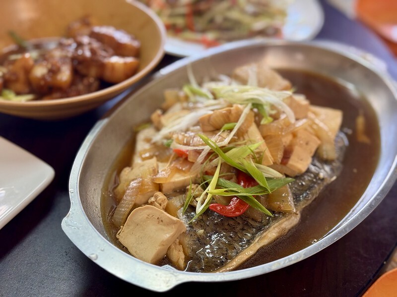 無菜單料理推薦!桃園龍潭「王爸爸私房菜」,眷村風味超道地,北方豪邁和川味細膩,像在家吃飯一樣溫暖。