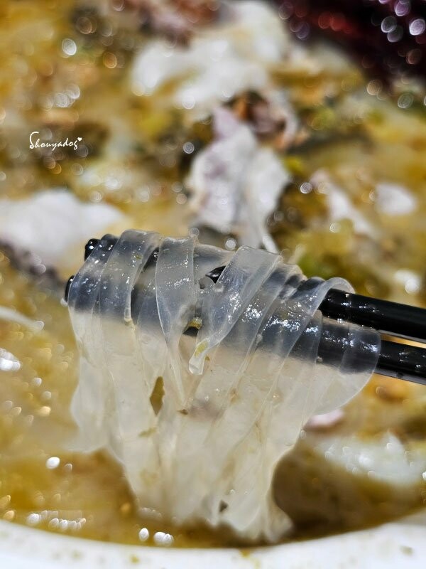 【西門町美食川菜餐廳】爆紅的年輕時尚酸菜魚 品狂一鍋美學一生 【西門町美食川菜餐廳】爆紅的年輕時尚酸菜魚 品狂一鍋美學一生