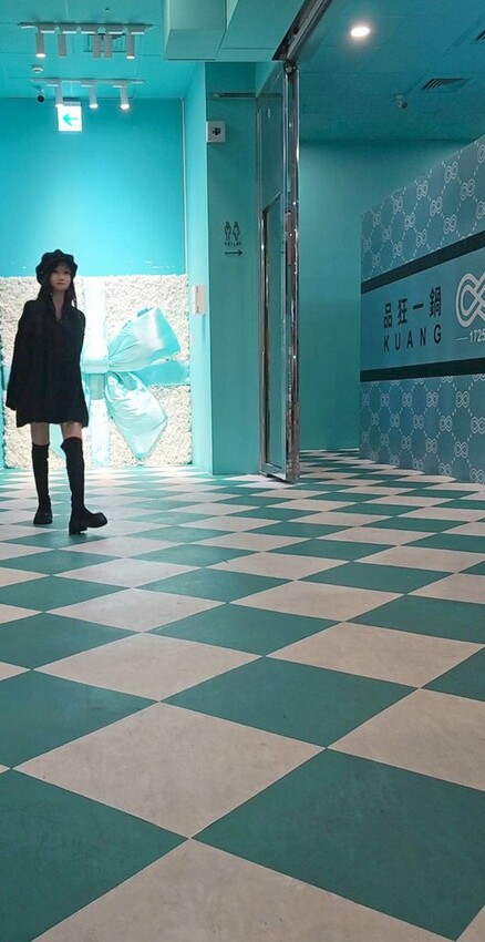 【西門町美食川菜餐廳】爆紅的年輕時尚酸菜魚 品狂一鍋美學一生 【西門町美食川菜餐廳】爆紅的年輕時尚酸菜魚 品狂一鍋美學一生