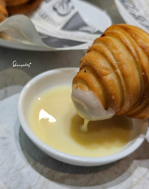 【西門町美食川菜餐廳】爆紅的年輕時尚酸菜魚 品狂一鍋美學一生 【西門町美食川菜餐廳】爆紅的年輕時尚酸菜魚 品狂一鍋美學一生