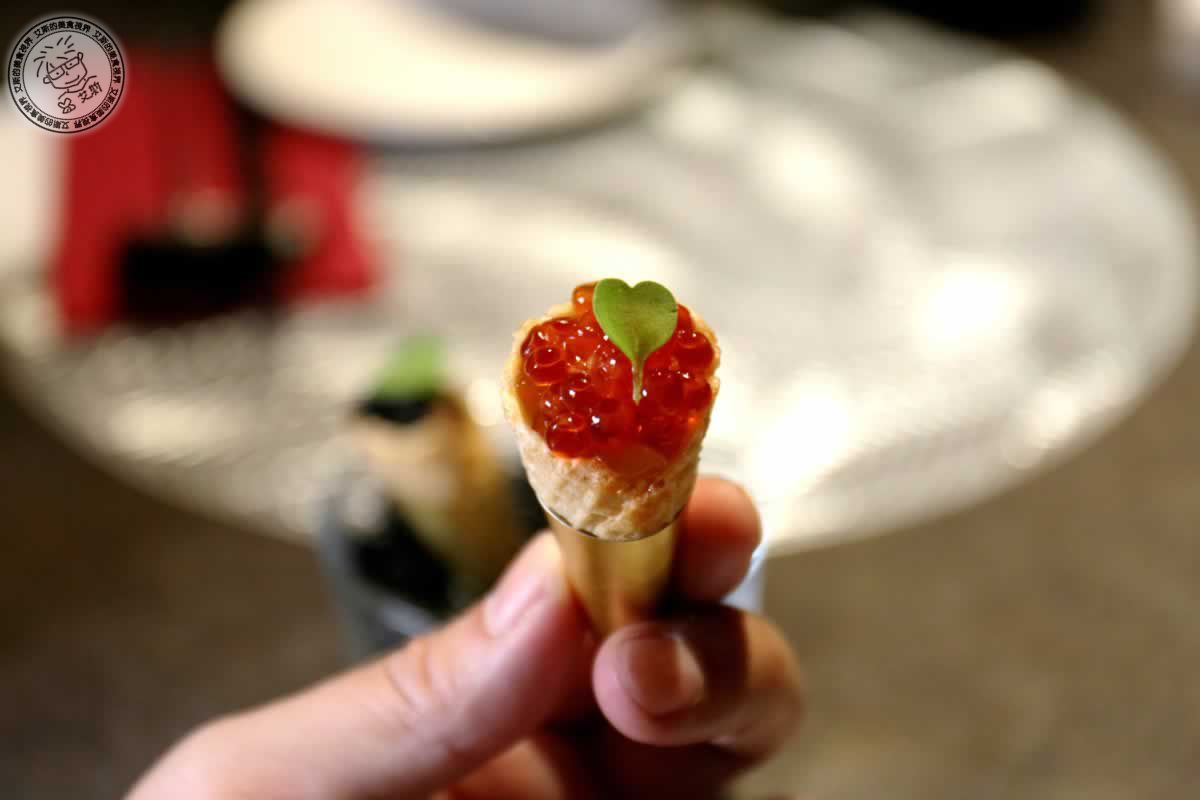 東區餐酒館極致體驗,直火炭烤美味與私密KTV,就在Uchi吾居炭火私廚