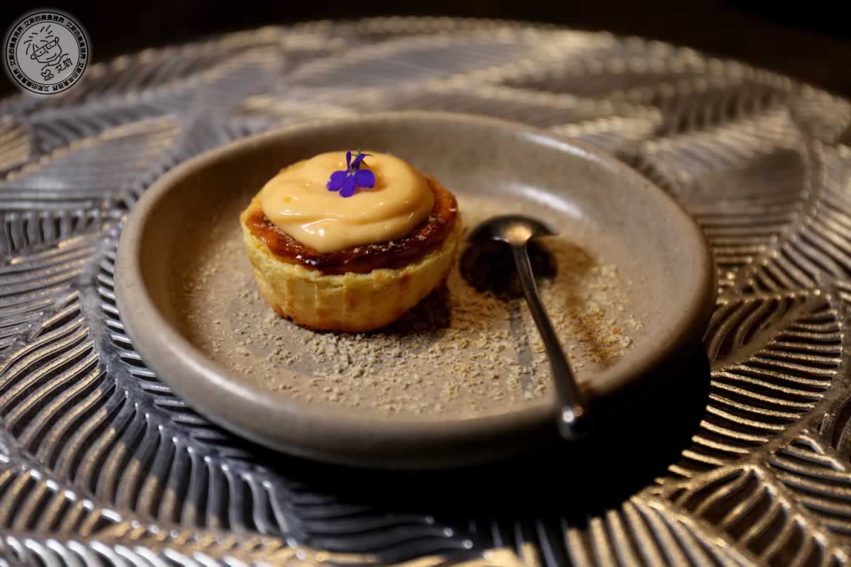 東區餐酒館極致體驗,直火炭烤美味與私密KTV,就在Uchi吾居炭火私廚