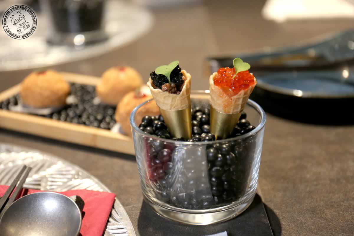 東區餐酒館極致體驗,直火炭烤美味與私密KTV,就在Uchi吾居炭火私廚