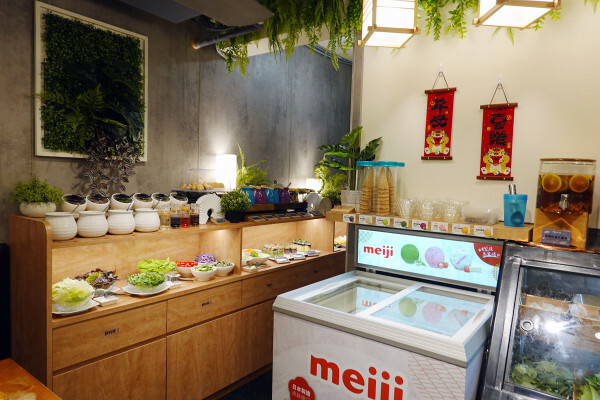 桃園市中壢區288元不收服務費福田永豐時尚鍋物蔬果百匯吃到飽，明治冰淇淋/季節水果/生菜沙拉吧還有冷熱飲無限享用