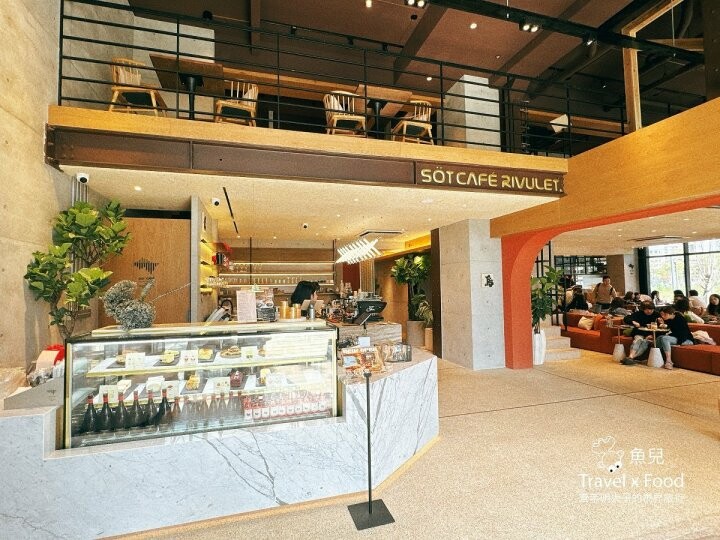 浮島咖啡桃園第二間店舖，小檜溪重劃區 ➽➽ 浮島溪 Söt Café Rivulet - 魚兒 x 牽手明太子的「視」界旅行