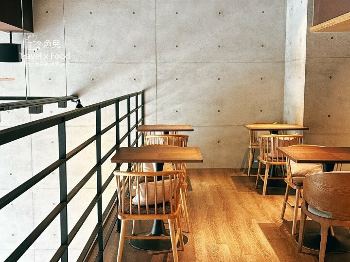 浮島咖啡桃園第二間店舖，小檜溪重劃區 ➽➽ 浮島溪 Söt Café Rivulet - 魚兒 x 牽手明太子的「視」界旅行